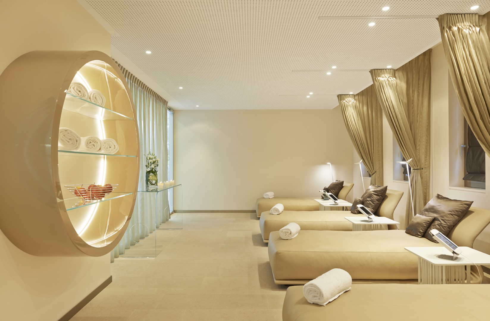 Омоложение в клинике La Prairie, Монтрё, Швейцария