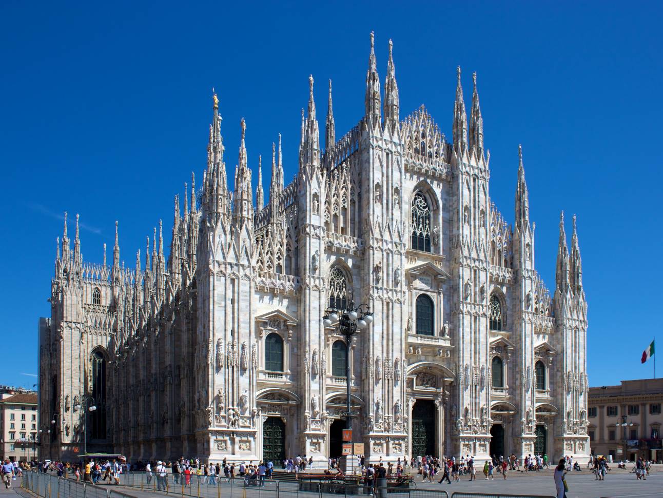 Главные покупки и места для шопинга в Милане