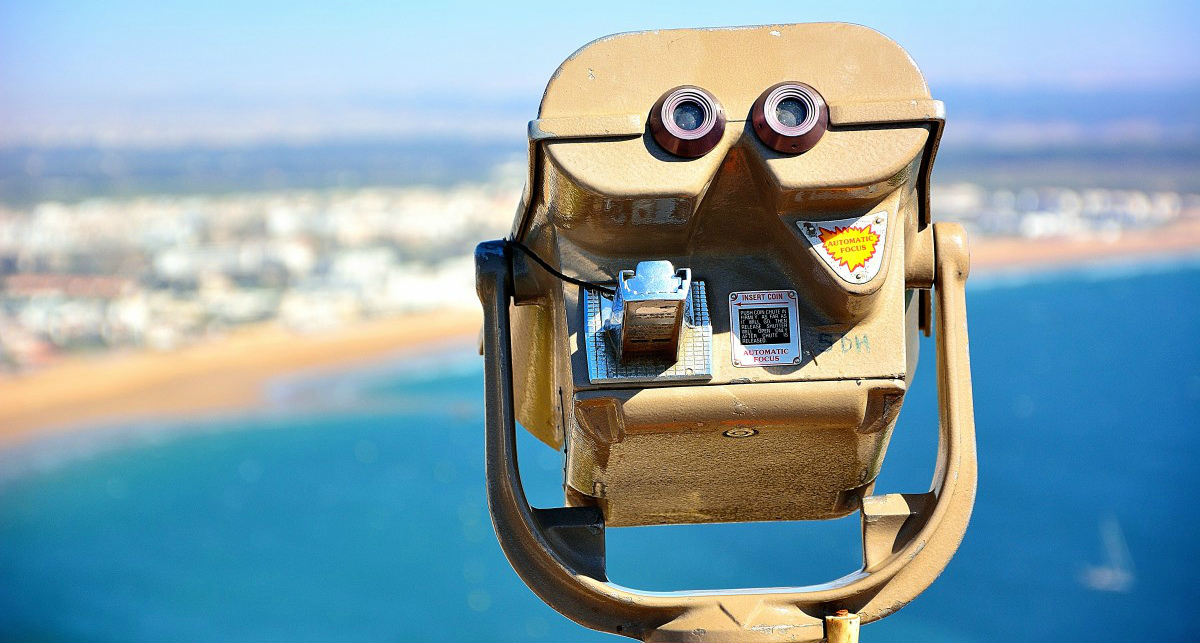 sunglasses_agadir_morocco_panoramic_view_sea_binoculars.jpg