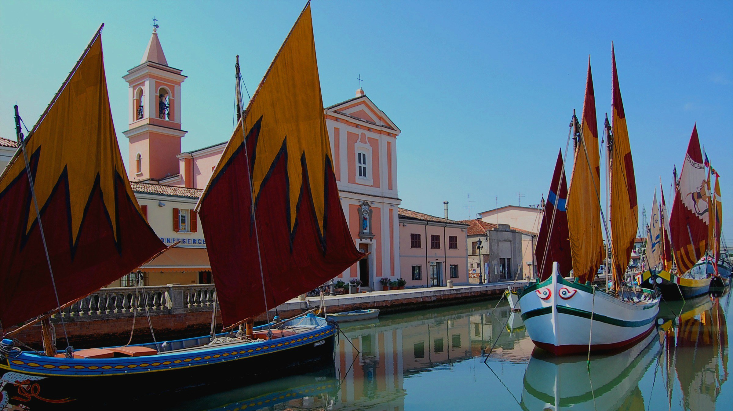 PORTOCANALE_LEONARDESCO-CESENATICO.jpg