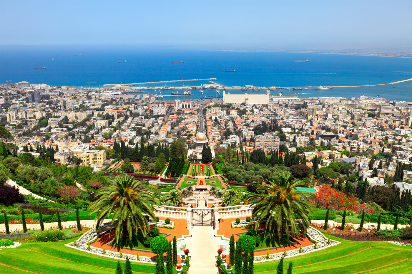 1280px-Israel-2013(2)-Aerial-Jerusalem-Temple_Mount-Temple_Mount_(south_exposure).jpg