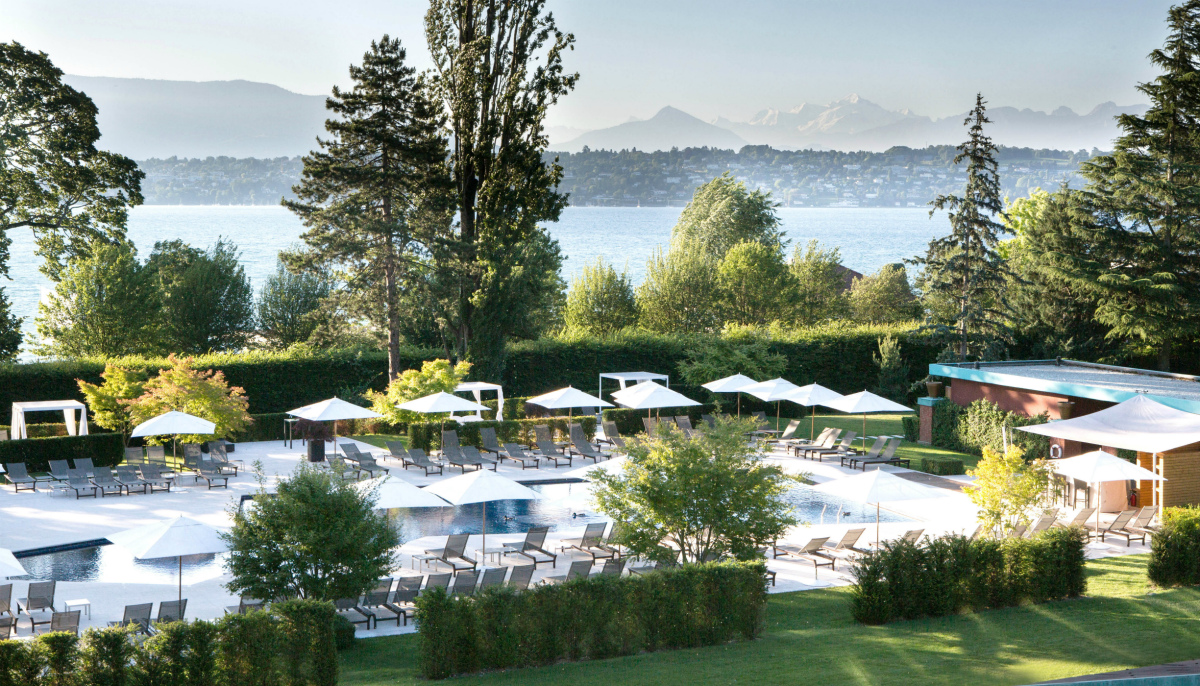 Pool-Park-La-Reserve-Geneve-1_2.jpg