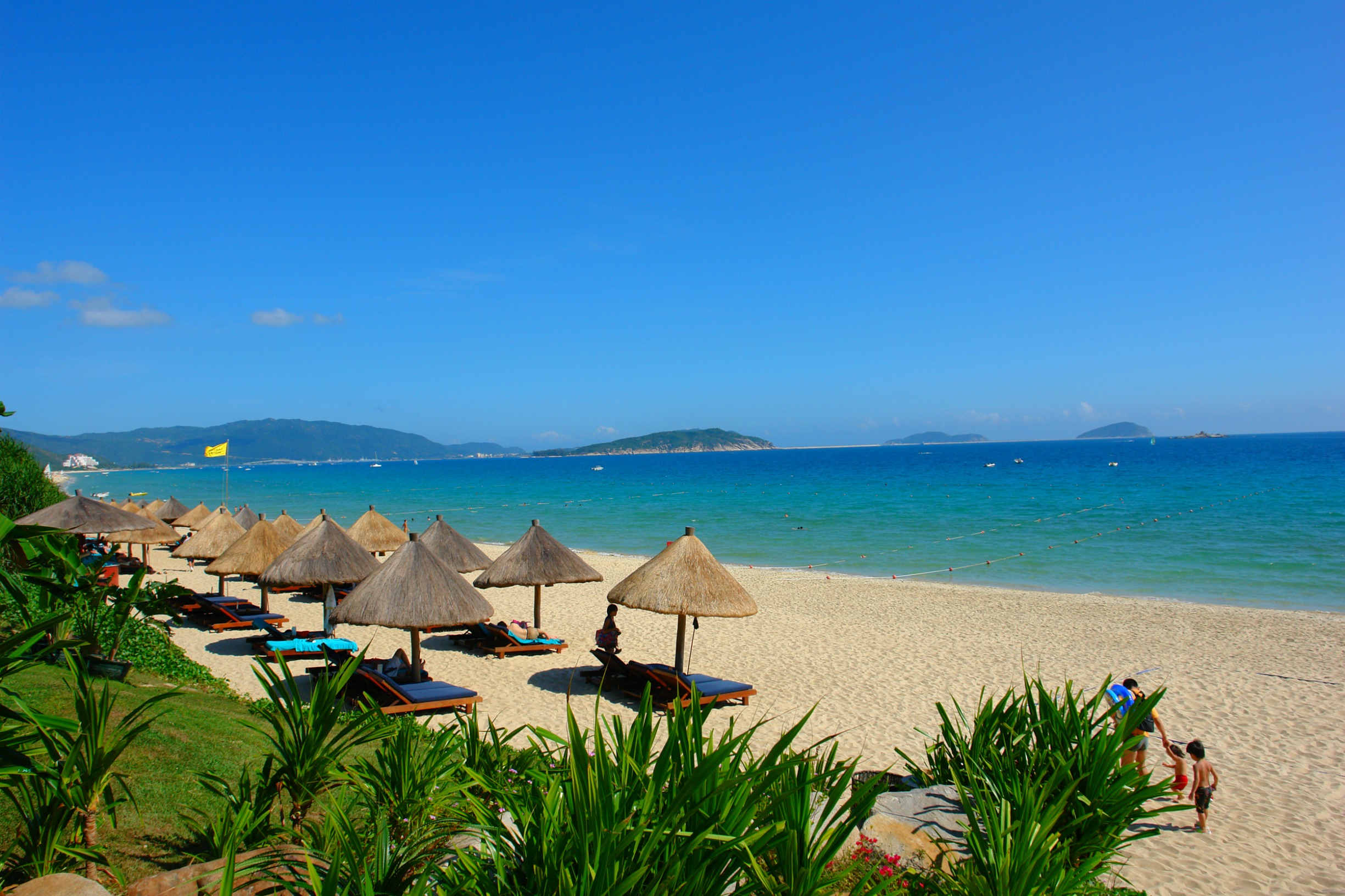 Sanya_Sun_Photo_by_Dale_Preston_1.jpg