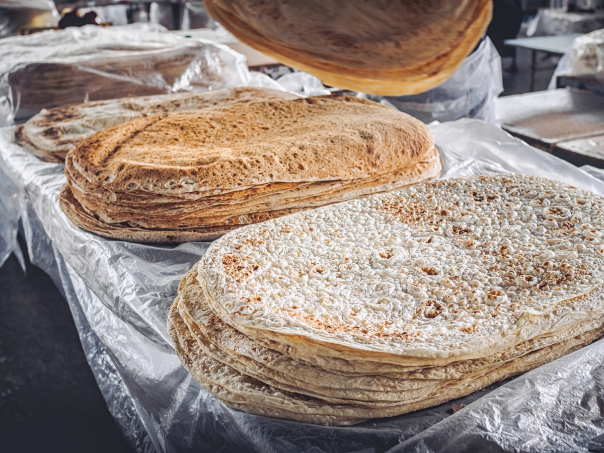 6Armenia_food2.jpg