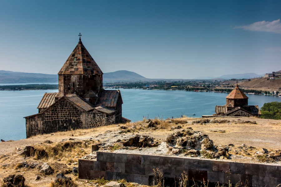 2Armenia_Sevan.jpg