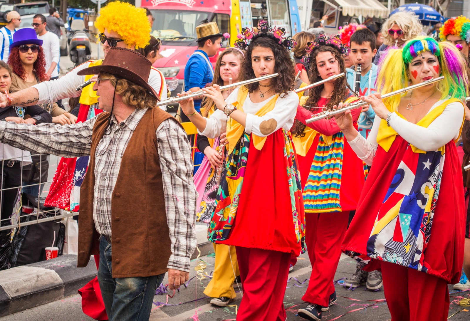 Carnival_in_Limassol_2014_(12889726073)_1.jpg