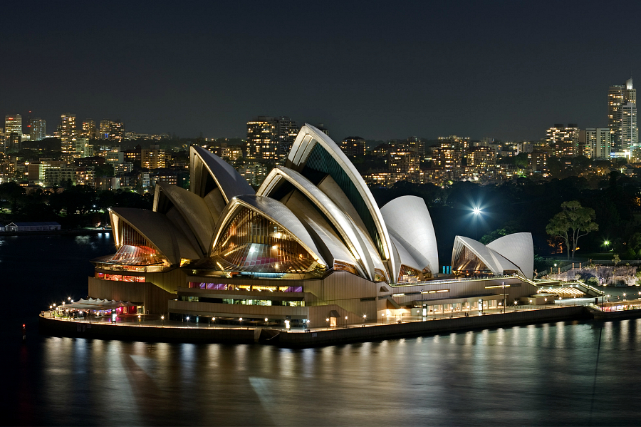 Sydney_Opera_House_-_Dec_2008.jpg