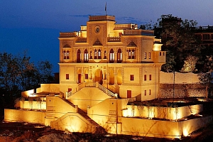 Аюрведические туры в Индию: «Ананда в Гималаях», 5* Гималаи Аюрведические туры в Индию: «Ананда в Гималаях», 5* Гималаи